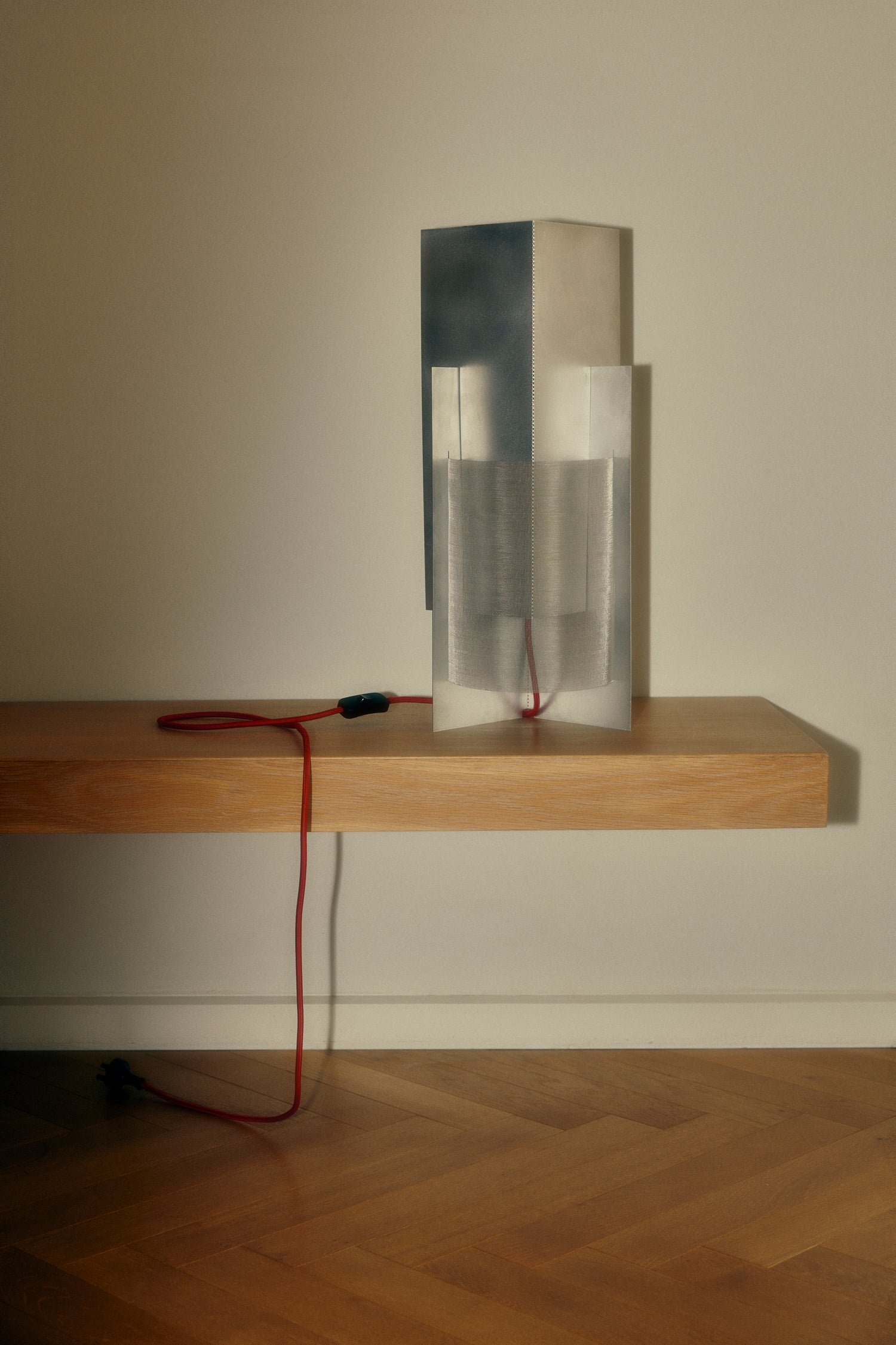 RT1 Table Lamp